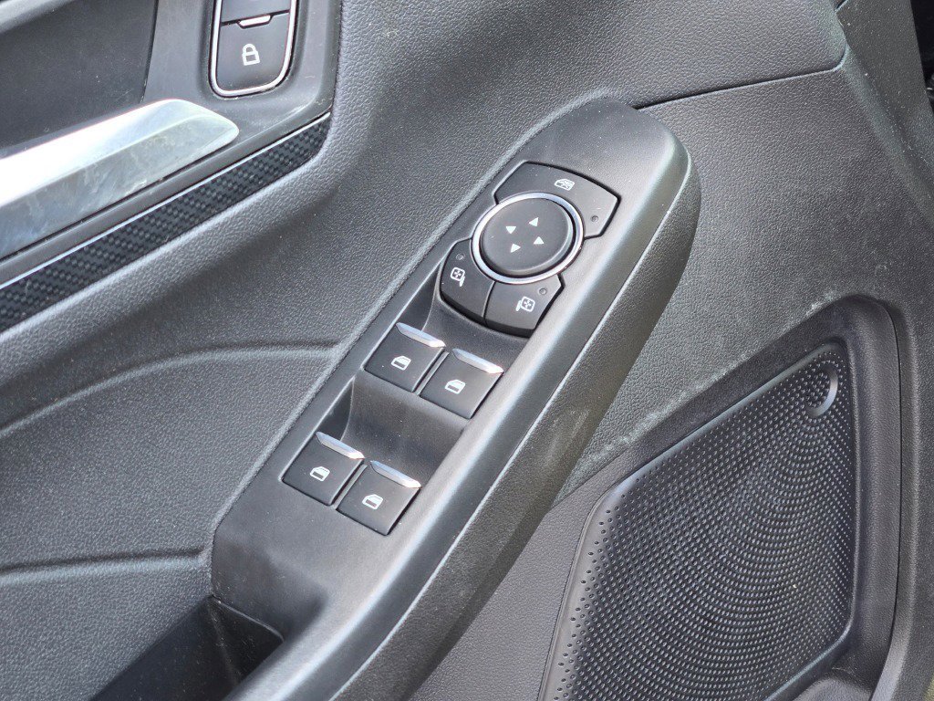 Certified 2023 Ford Escape ST-Line w/ Tech Pack #1 image 19