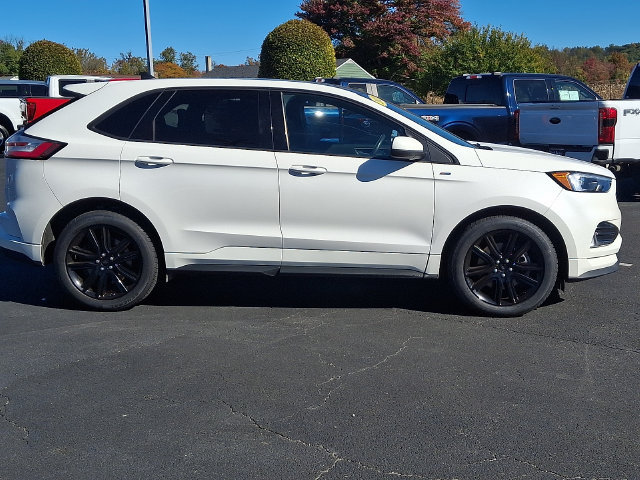Certified 2023 Ford Edge ST-Line AWD/4WD image 15