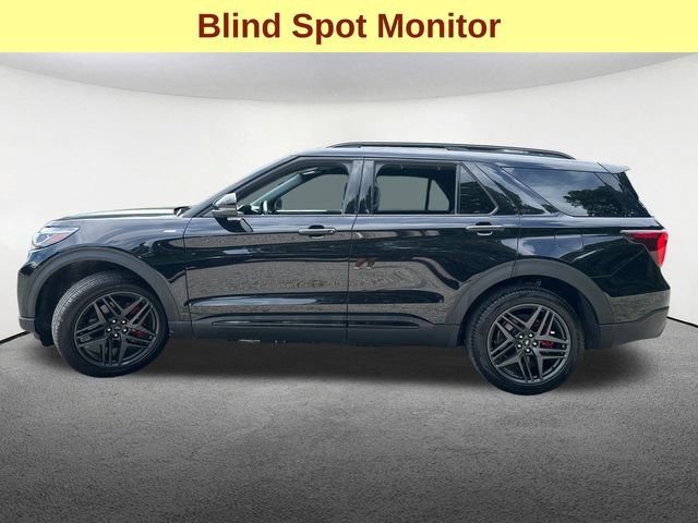 Certified 2025 Ford Explorer ST-Line w/ Premium Package AWD/4WD image 7