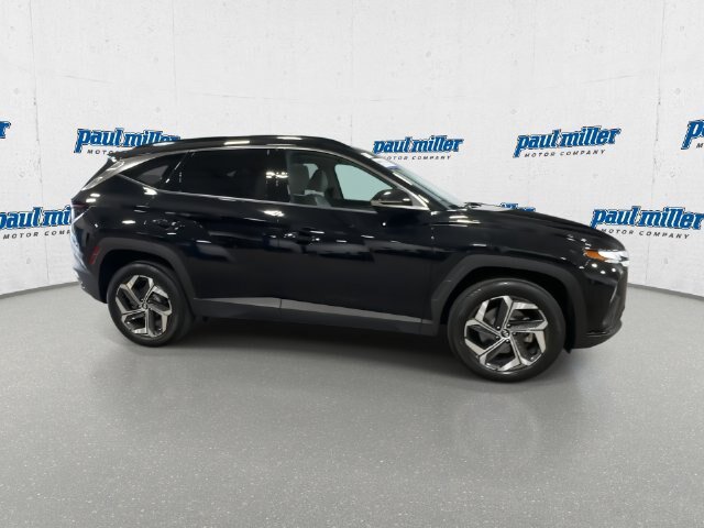 Used 2022 Hyundai Tucson Limited w/ Cargo Package AWD/4WD image 13