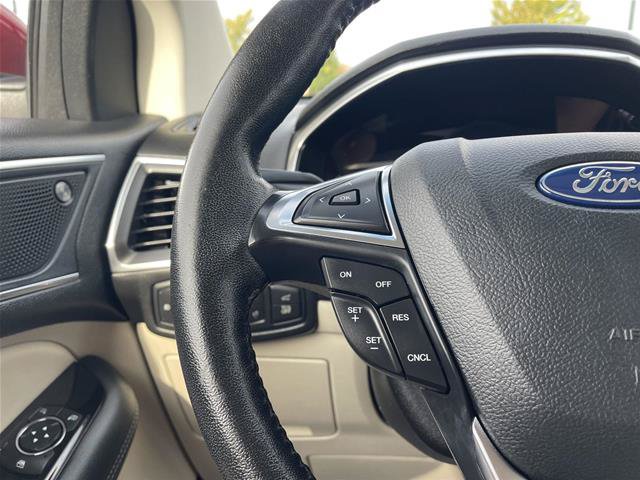 Certified 2019 Ford Edge Titanium w/ Cold Weather Package AWD/4WD image 13