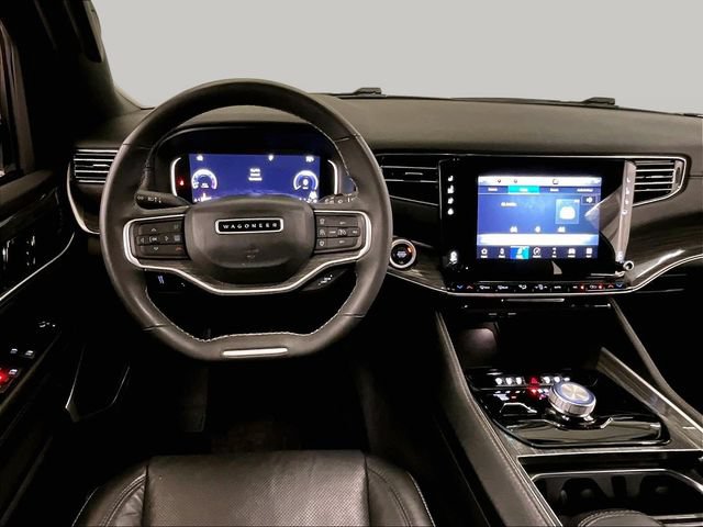Used 2022 Jeep Wagoneer Series II AWD/4WD image 5