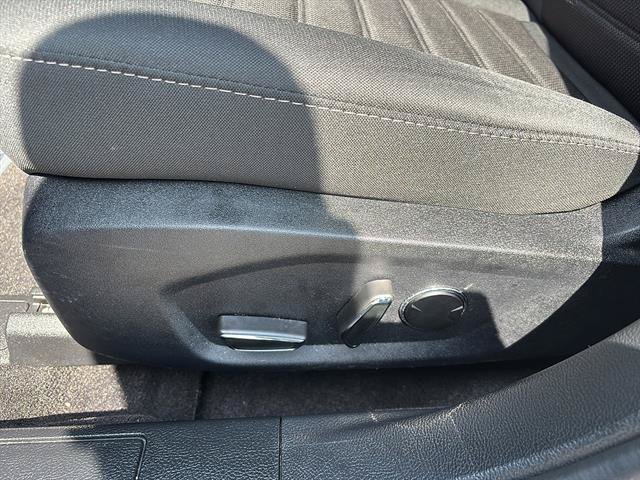 Certified 2020 Ford Fusion SE FWD image 12