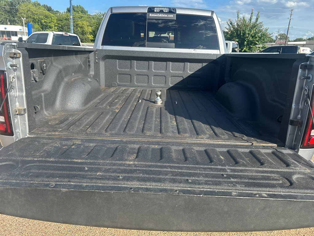 Used 2024 RAM 2500 Laramie w/ Night Edition AWD/4WD image 13