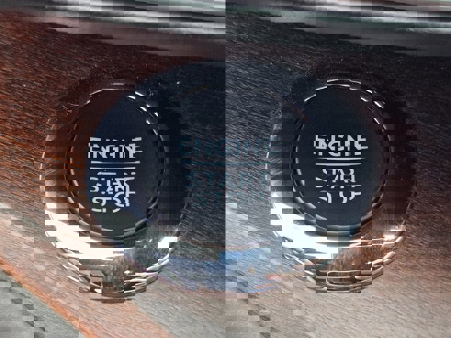 Certified 2022 Ford Explorer King Ranch w/ Technology Package image 18