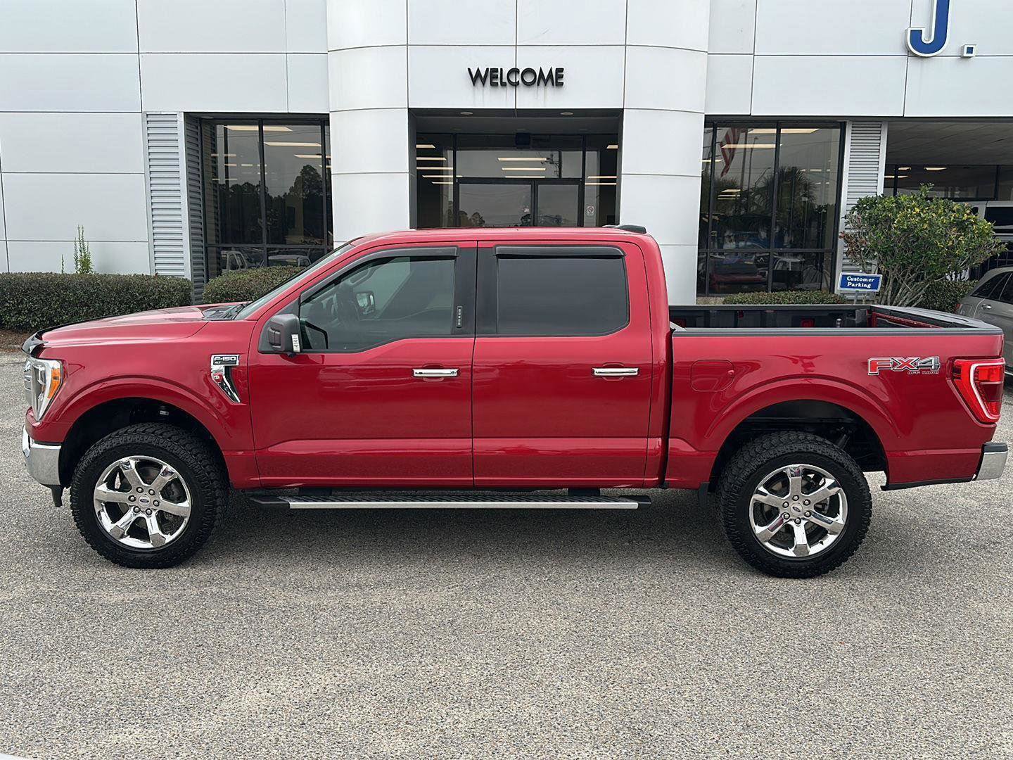 Certified 2022 Ford F150 XLT w/ Equipment Group 302A High image 10