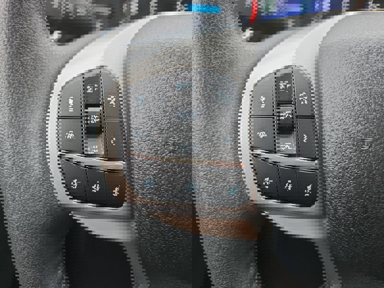 Certified 2023 Ford Explorer XLT w/ Equipment Group 202A image 14