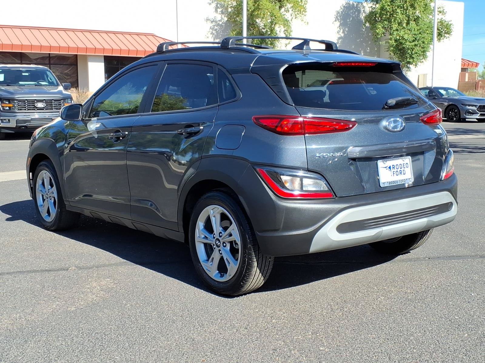 Used 2023 Hyundai Kona SEL FWD image 3