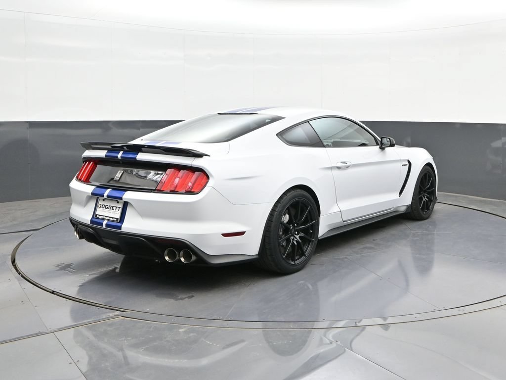 Certified 2017 Ford Mustang Shelby GT350 RWD image 11