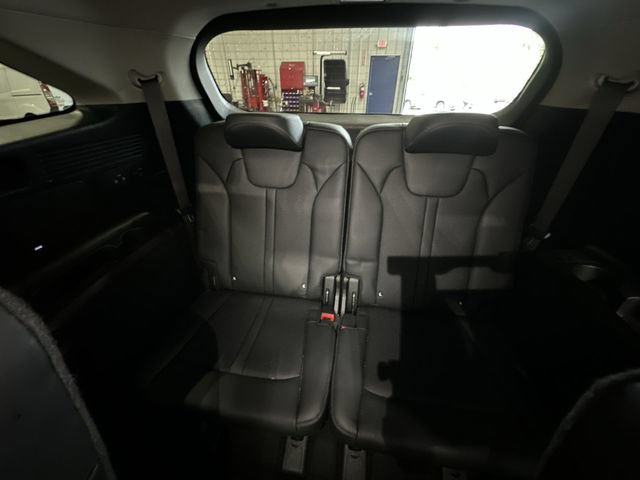 Used 2024 Kia Sorento EX w/ Panoramic Sunroof Package AWD/4WD image 31