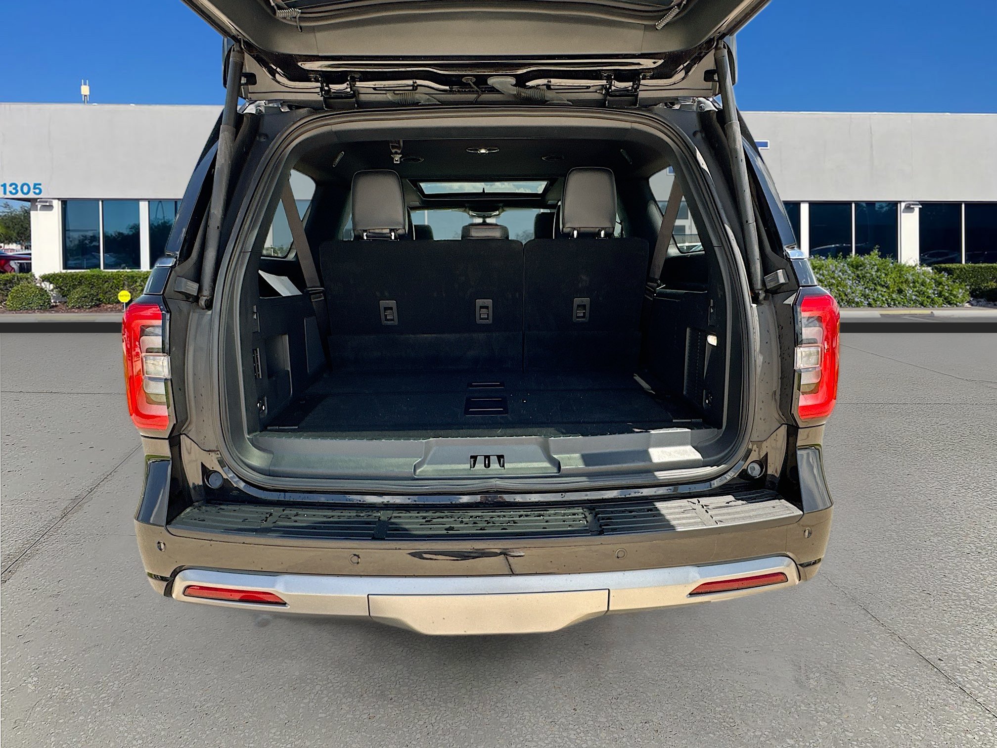 Certified 2024 Ford Expedition Max Platinum AWD/4WD image 27