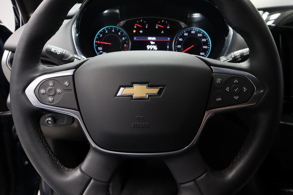 Used 2023 Chevrolet Traverse LT image 25