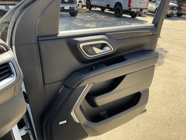 Used 2023 Chevrolet Tahoe LT w/ LT Signature Plus Package RWD image 26