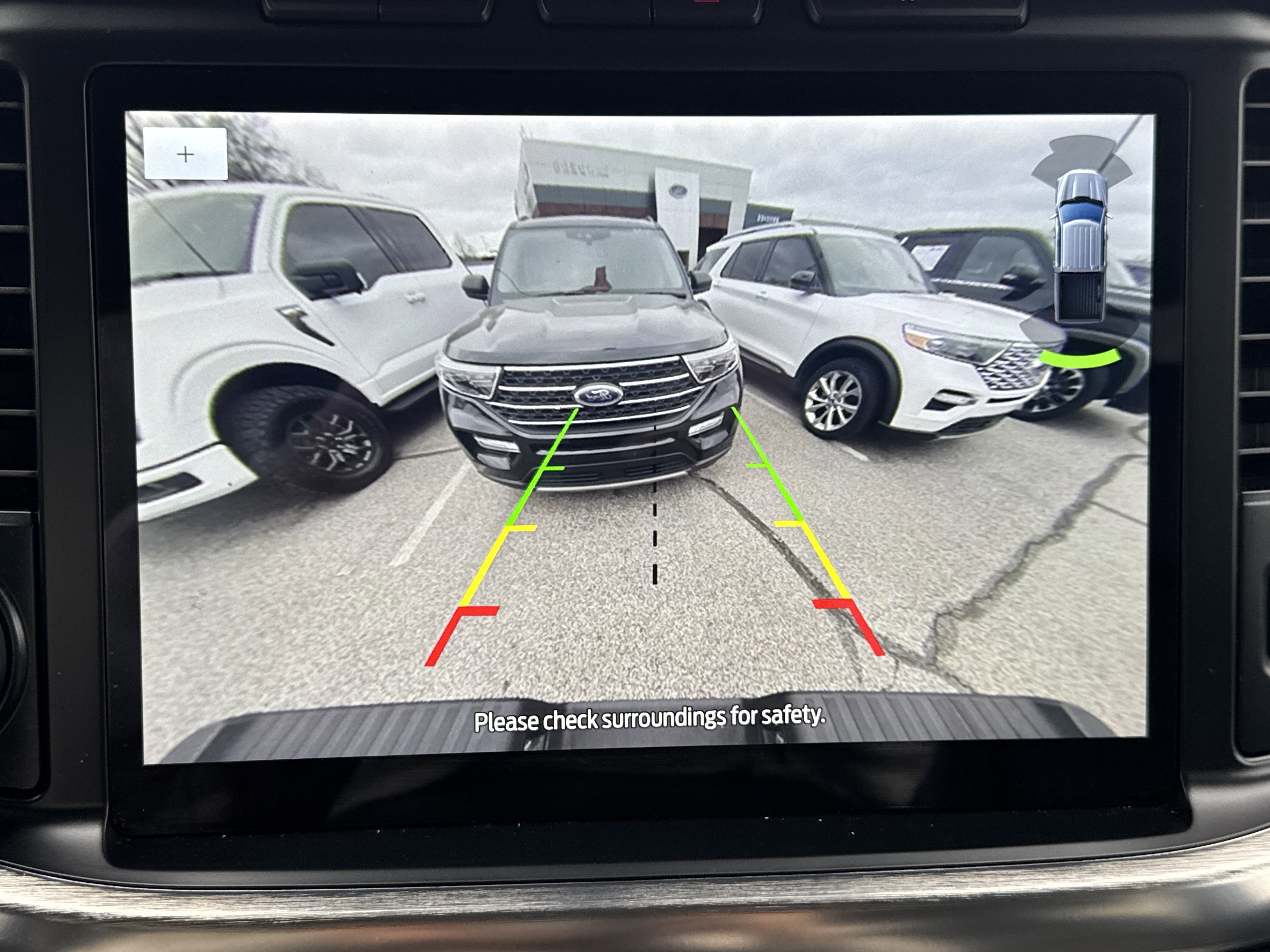 Certified 2022 Ford F150 Lariat w/ Equipment Group 502A High image 21