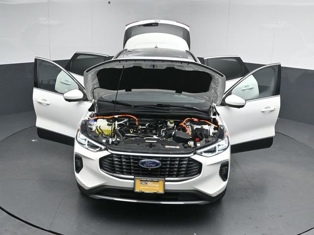 Certified 2024 Ford Escape SE w/ PHEV Premium Package image 51