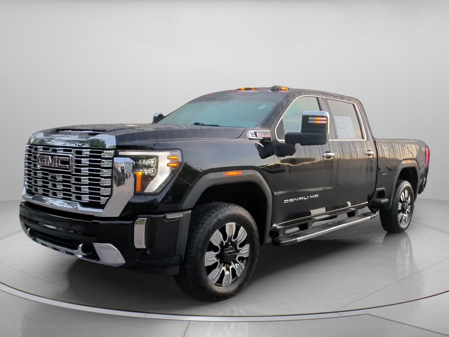 Used 2024 GMC Sierra 2500 Denali w/ Denali Reserve Package AWD/4WD image 12