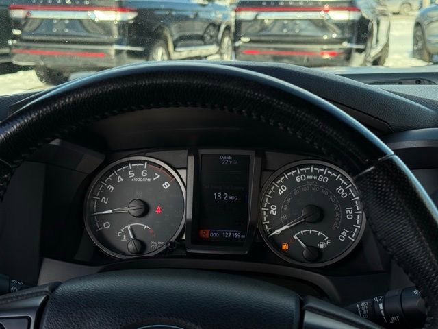 Used 2019 Toyota Tacoma TRD Off-Road w/ Technology Package image 21