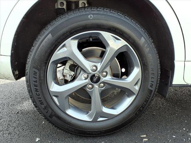 Certified 2023 Ford Escape ST-Line w/ Tech Pack #1 image 25