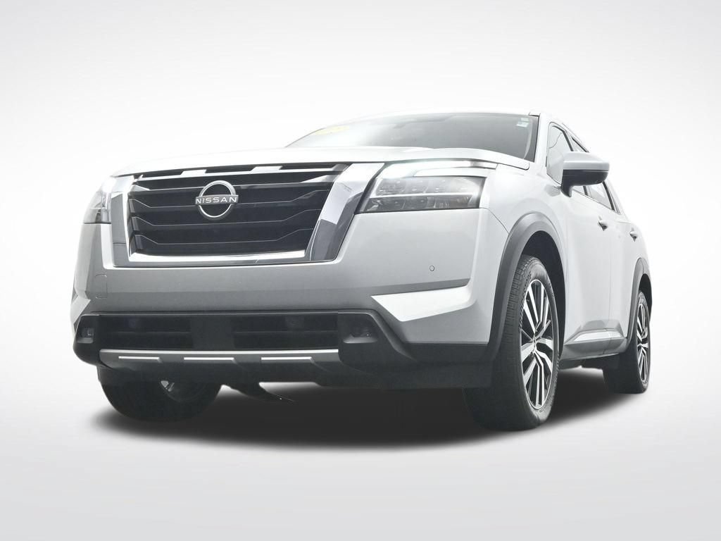 Used 2023 Nissan Pathfinder Platinum AWD/4WD image 40