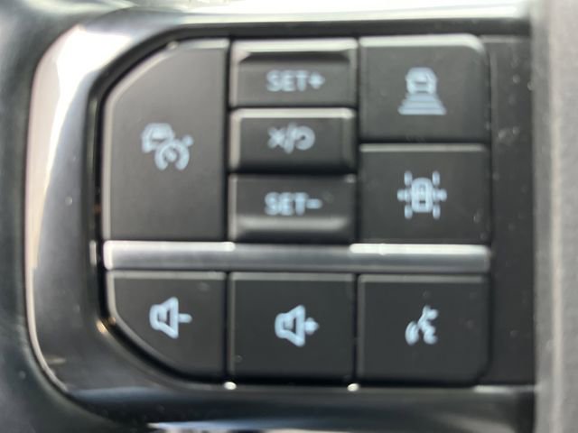 Certified 2023 Ford F150 Platinum w/ Equipment Group 701A High image 29