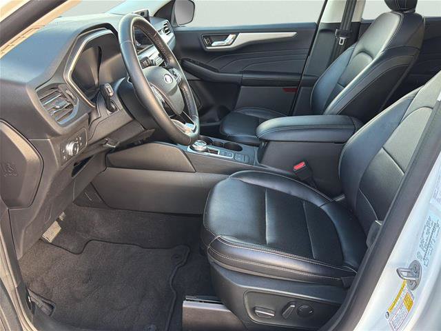 Certified 2022 Ford Escape SEL w/ Technology Package FWD image 11