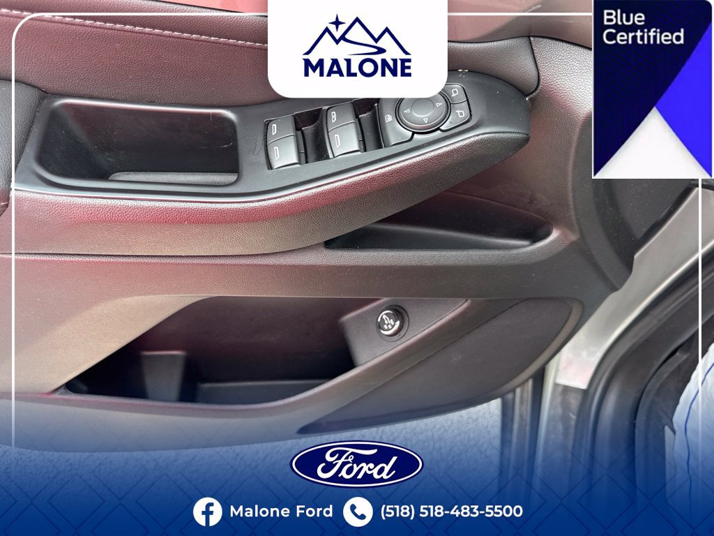 Used 2023 Chevrolet Traverse LT AWD/4WD image 23