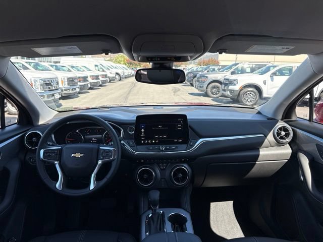 Used 2026 Chevrolet Blazer LT FWD image 19