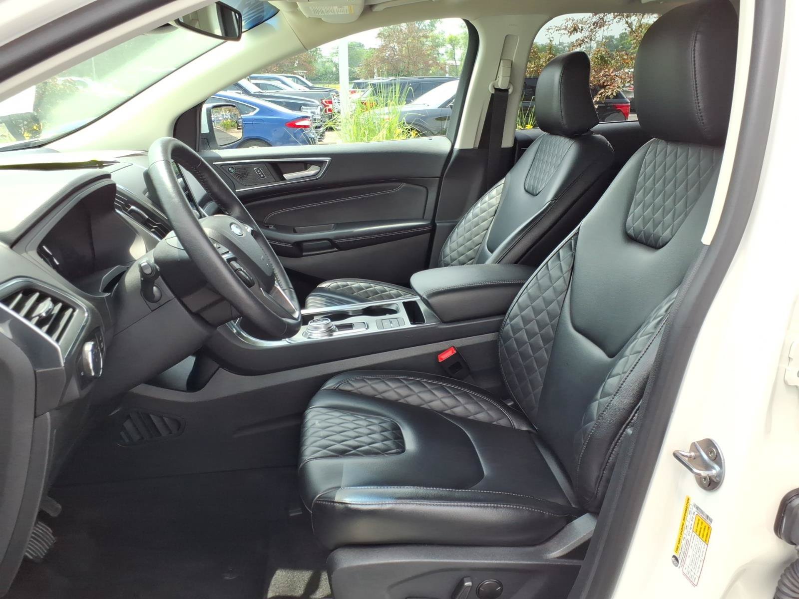 Certified 2024 Ford Edge Titanium AWD/4WD image 16