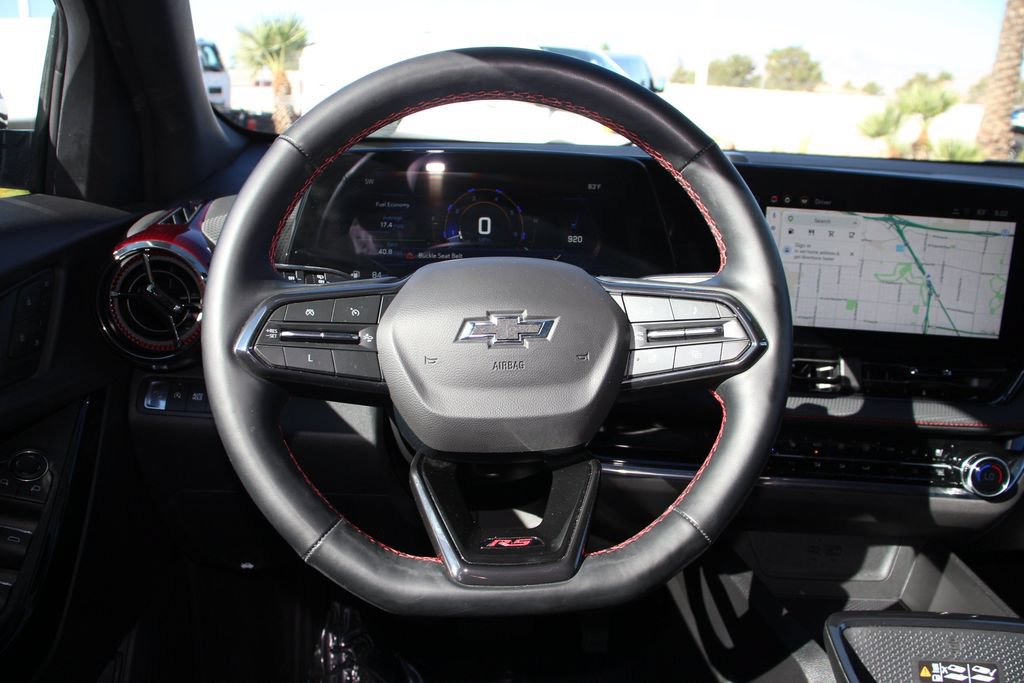 Used 2025 Chevrolet Equinox RS w/ Convenience Package III FWD image 16