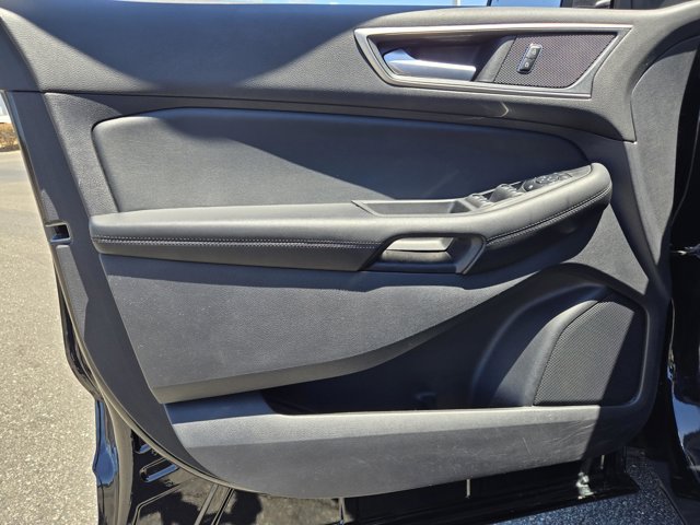 Certified 2021 Ford Edge SEL FWD image 17