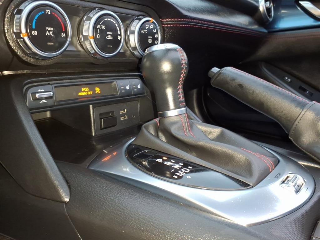 Used 2019 MAZDA MX-5 Miata RF Grand Touring image 24