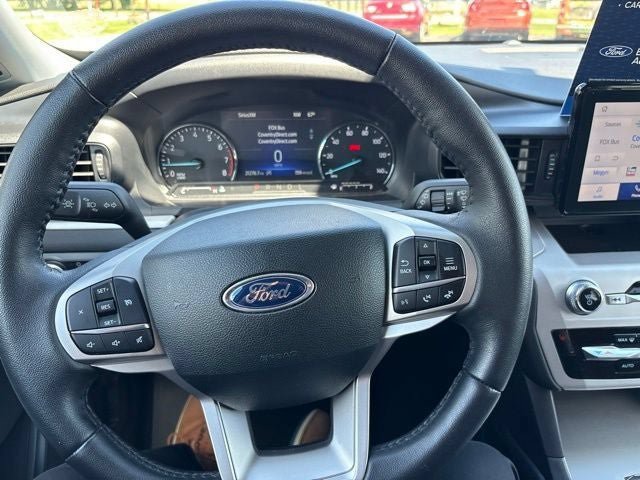 Certified 2024 Ford Explorer XLT AWD/4WD image 27