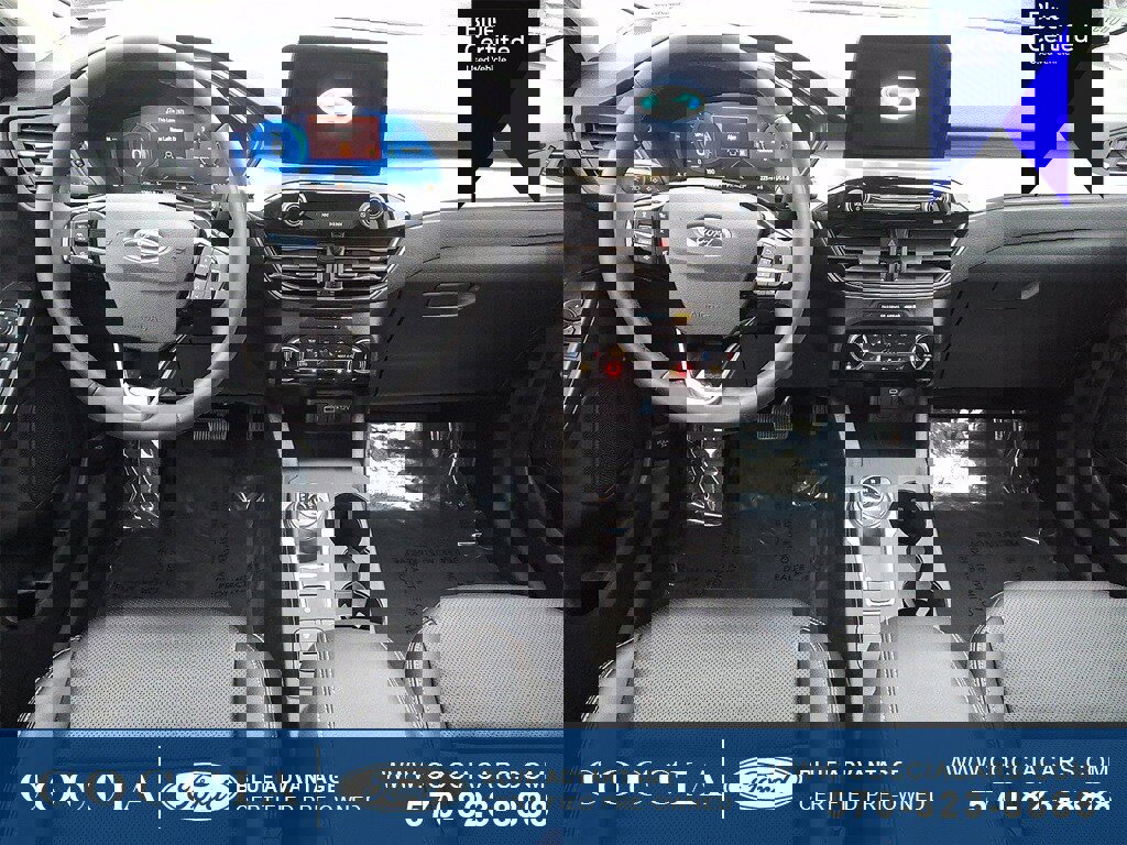 Certified 2022 Ford Escape Titanium image 11