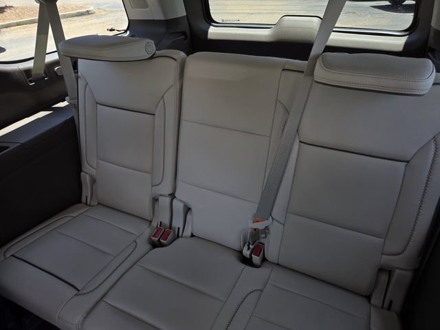 Used 2021 GMC Yukon XL Denali w/ Denali Ultimate Package AWD/4WD image 18