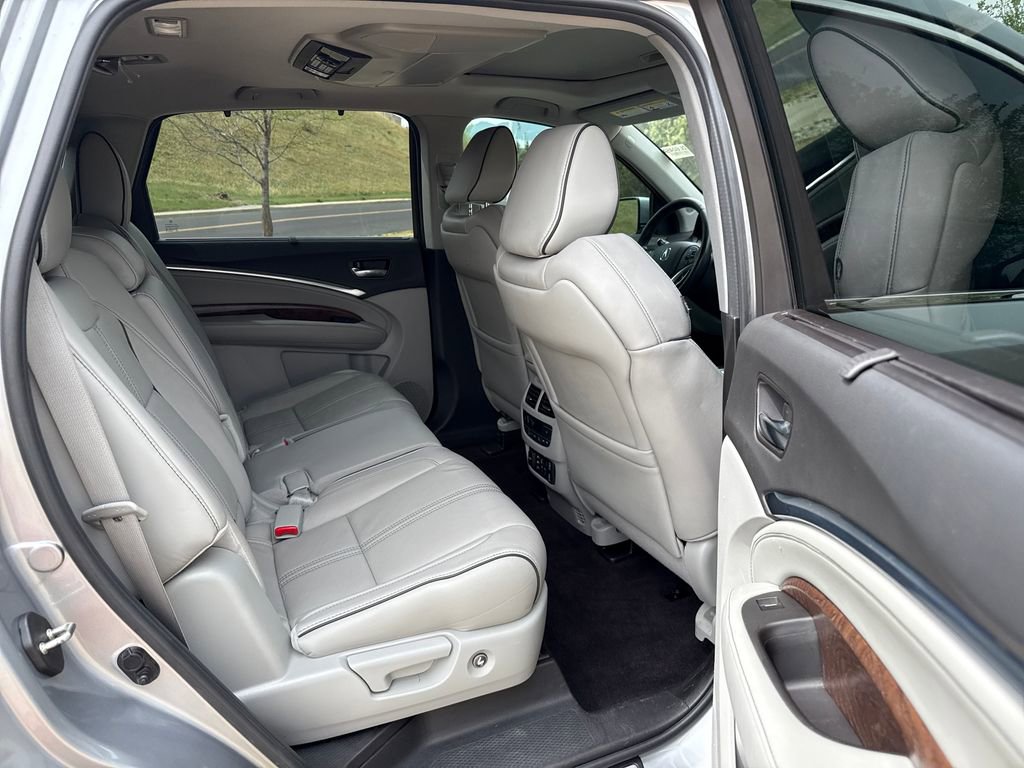 Used 2020 Acura MDX w/ Advance & Entertainment AWD/4WD image 23