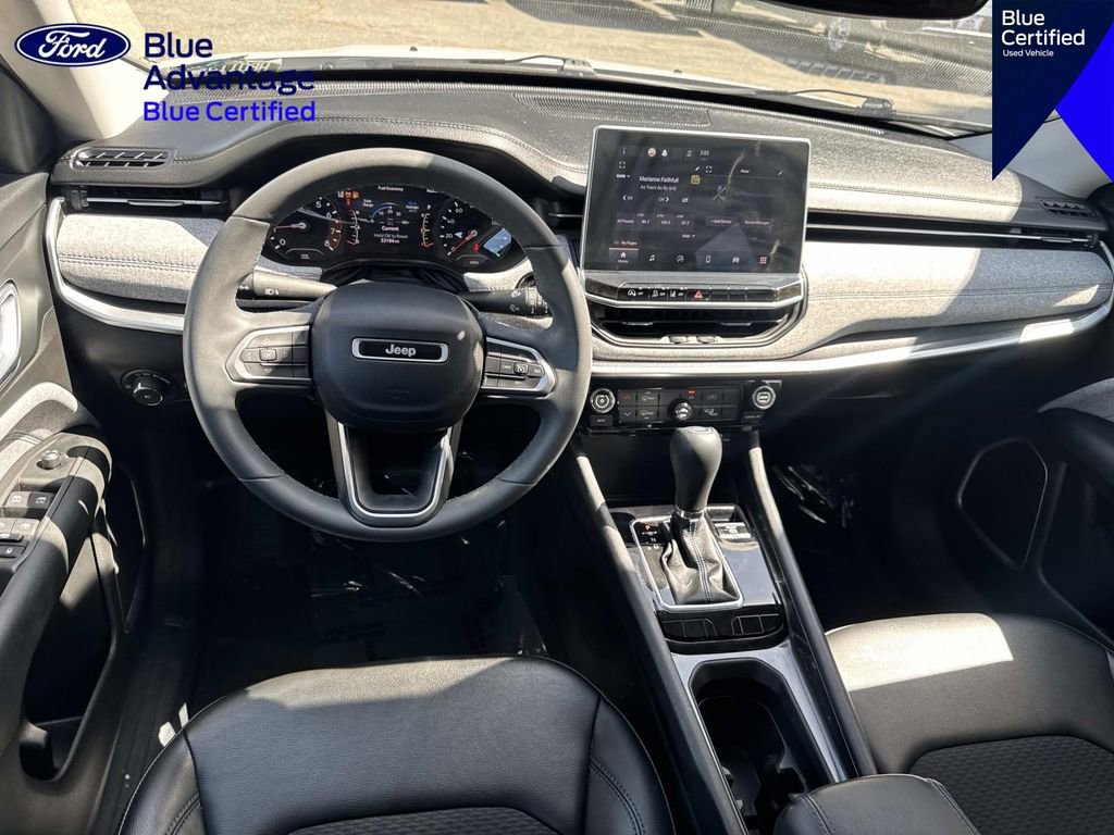 Used 2022 Jeep Compass Latitude FWD image 10