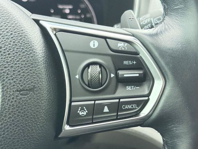 Used 2023 Acura MDX SH-AWD w/ Advance Package image 24