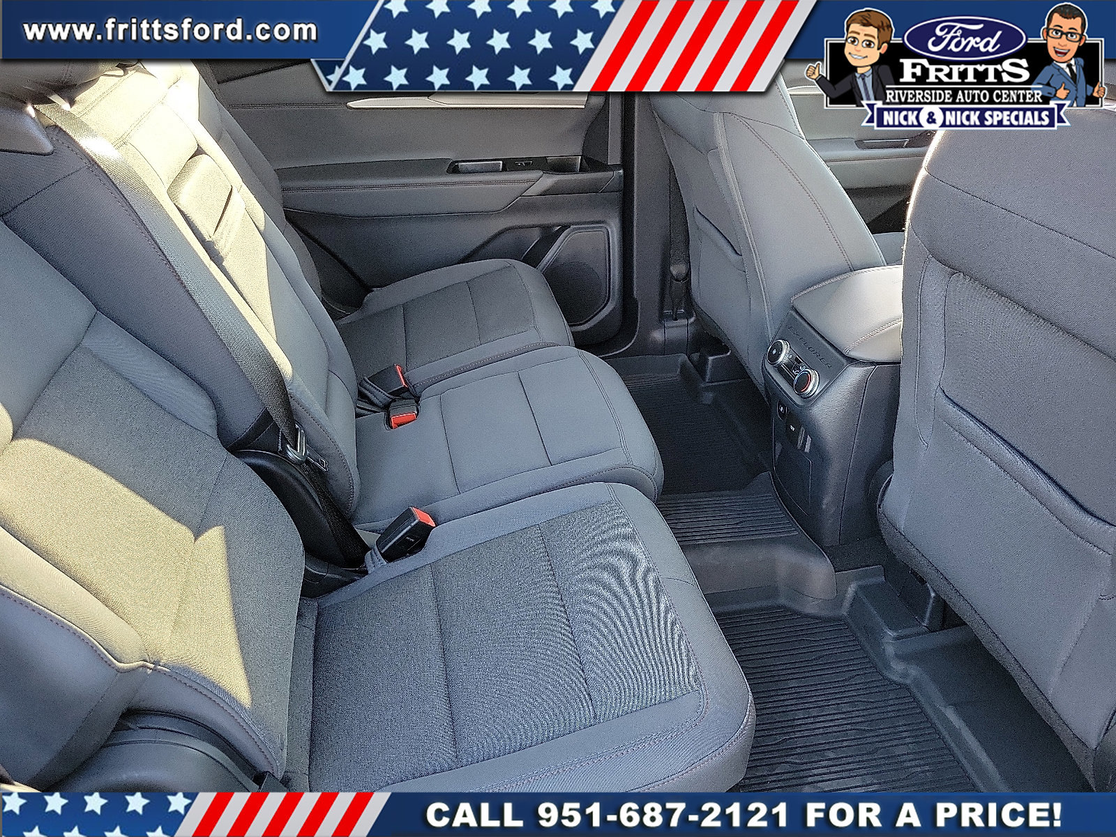 Certified 2025 Ford Explorer Active image 17