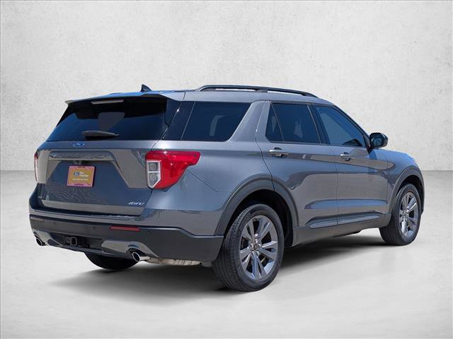 Certified 2023 Ford Explorer XLT w/ Equipment Group 202A AWD/4WD image 5