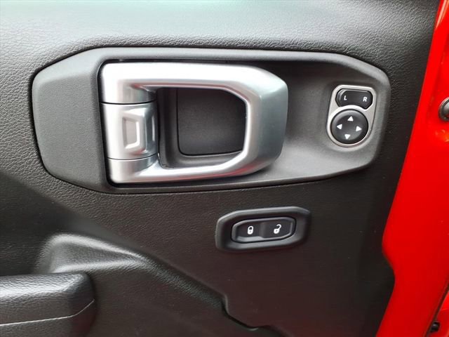 Used 2024 Jeep Gladiator Rubicon image 21