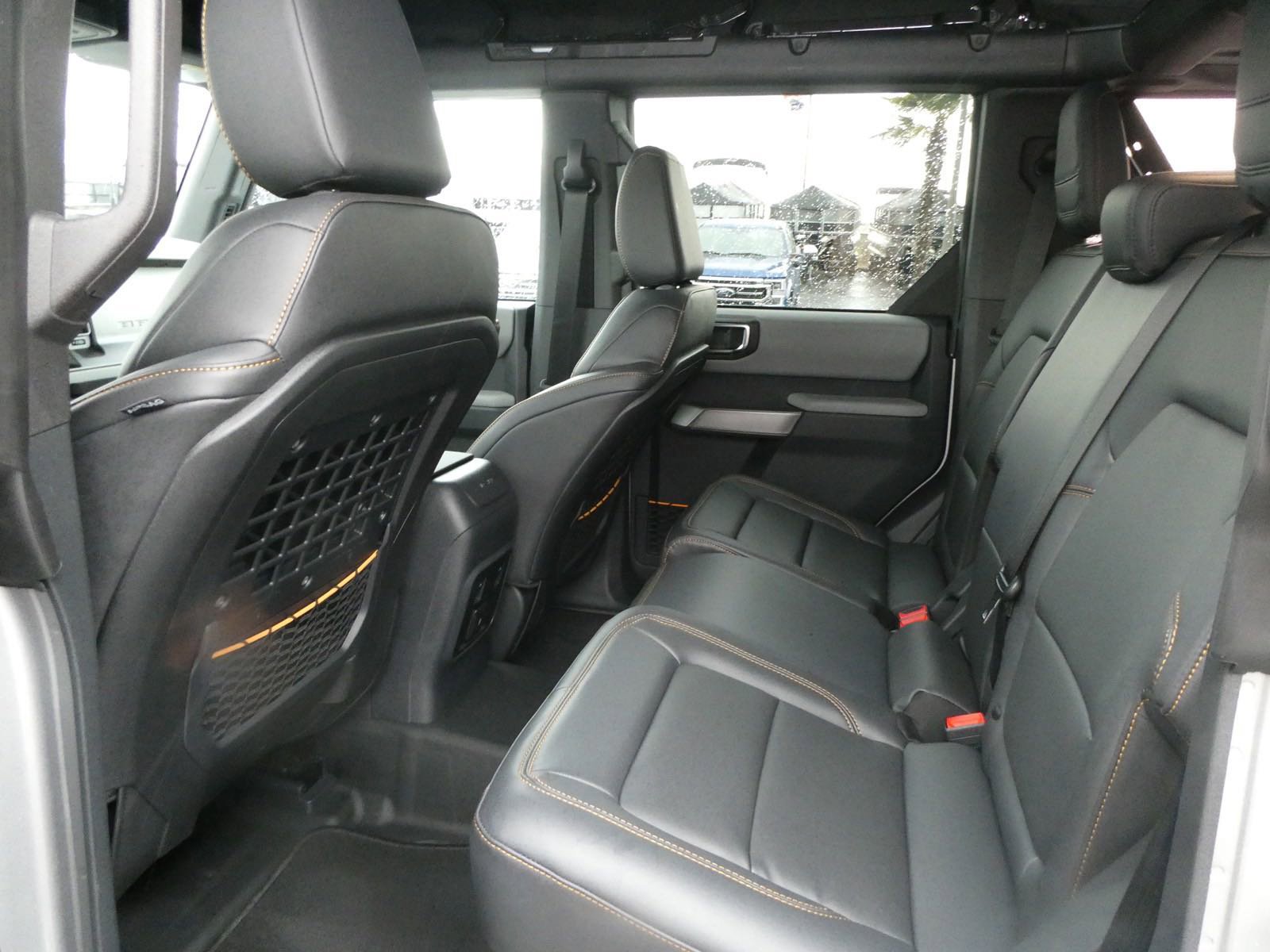 Certified 2022 Ford Bronco Badlands image 10