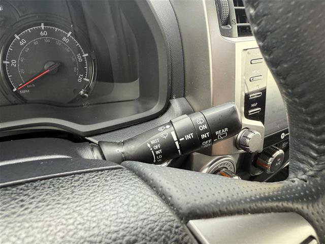 Used 2021 Toyota 4Runner SR5 Premium w/ Moonroof Package AWD/4WD image 18