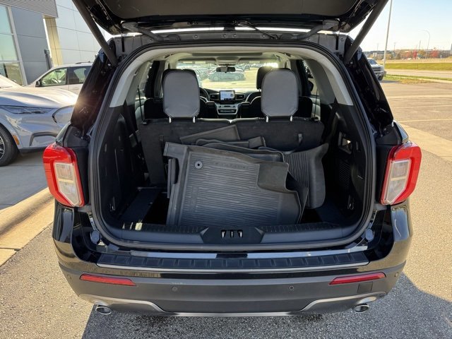 Certified 2022 Ford Explorer XLT w/ Equipment Group 202A image 41