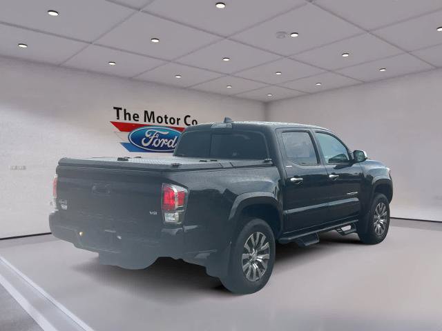 Used 2022 Toyota Tacoma Limited AWD/4WD image 4