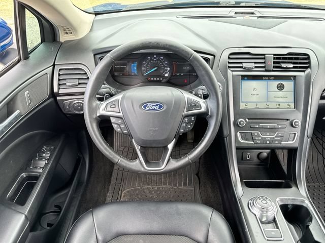 Certified 2018 Ford Fusion SE w/ Equipment Group 201A FWD image 14
