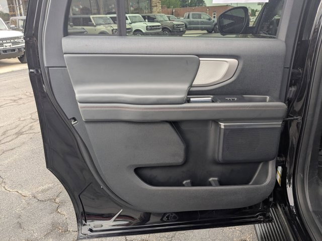 Certified 2025 Ford Expedition Max Active AWD/4WD image 28