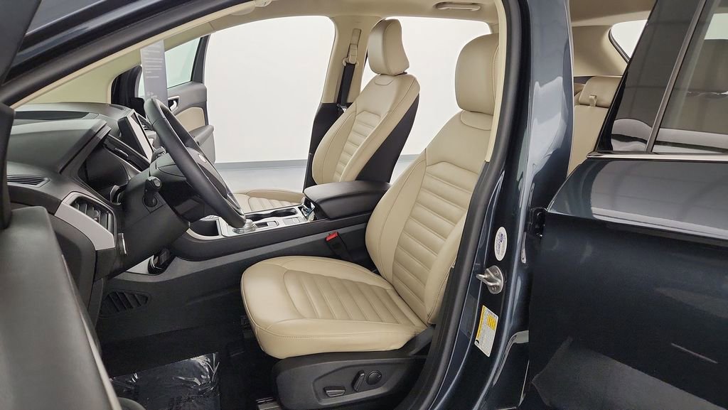Certified 2024 Ford Edge SEL w/ Convenience Package image 14
