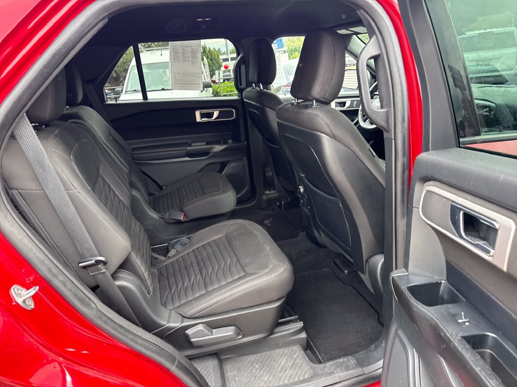 Certified 2020 Ford Explorer XLT RWD image 22