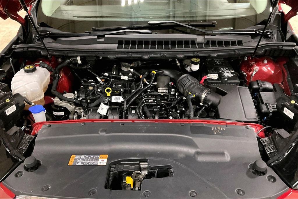 Certified 2021 Ford Edge SEL w/ Convenience Package image 12