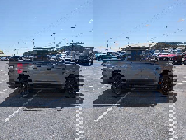 Certified 2022 Ford Maverick Lariat w/ Lariat Luxury Package image 6